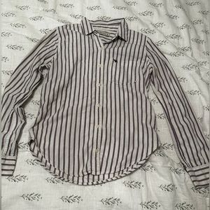 Abercrombie and Fitch, red, white, and blue pinstripe collared shirt ~size small